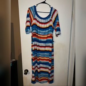 Chin length 3/4 sleeve dress